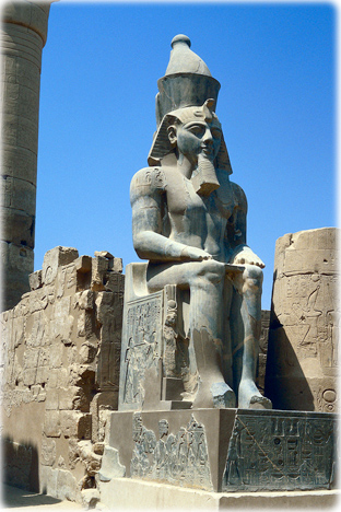 Estatua Ramses
