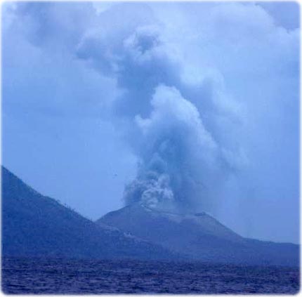 Vulcão Tuvurvur